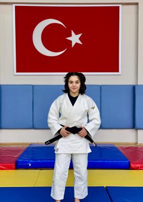 Burdurlu sporcular milli takımda