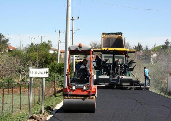 Vali Sezer: Bu sene nüfusu yoğun olan grup yollarını bitirmiş oluruz