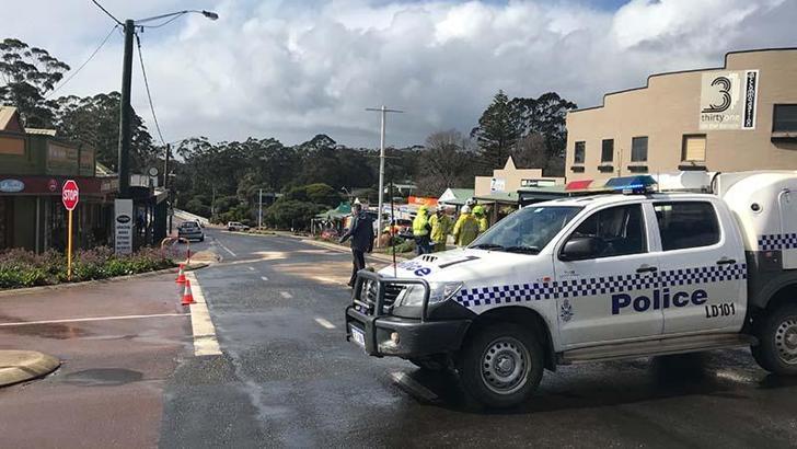 Danimarka'da araç kalabalığın arasına girdi: 5 yaralı
