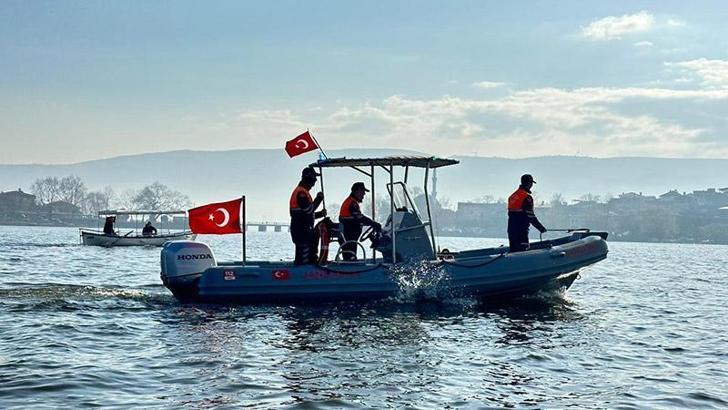 Uluabat Gölü'nde kaçak avlanan 30 kişiye 427 bin TL ceza