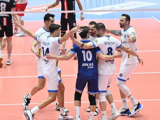 Arkas Spor, Efeler Ligi'ne 4'üncülükle veda etti