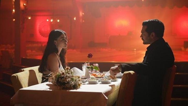 Eşref Rüya, izleyicilere duygusal anlar yaşattı