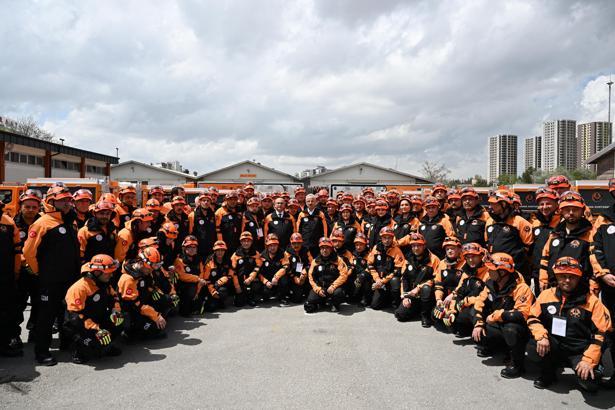 Bakan Uraloğlu: Kanal İstanbul Projesi'nden vazgeçmedik