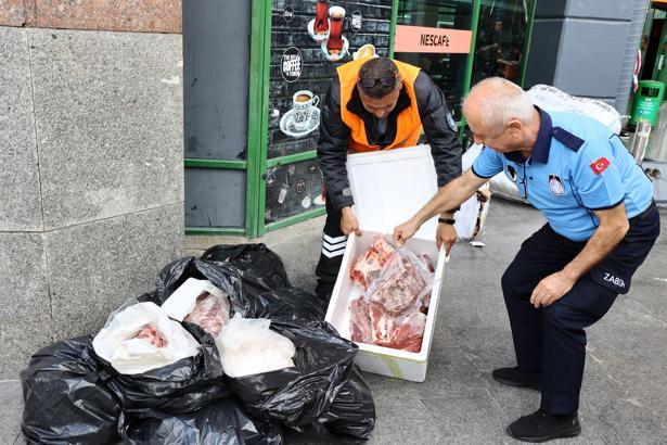 Antalya'da usulsüz taşınan 300 kilo ete el konuldu