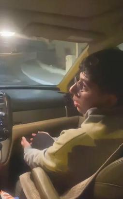 Öğrencilerin otostop çekip aracına binerek ‘Dayı’ dedikleri sürücü rektör çıktı