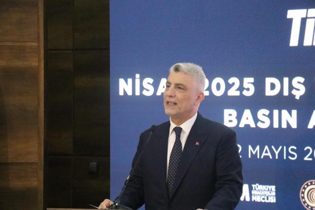 Bakan Bolat: Nisanda mal ihracatımız yüzde 8,5 artışla 20,9 milyar dolara yükseldi