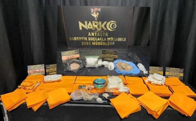 Antalya'da 'torbacı' operasyonu