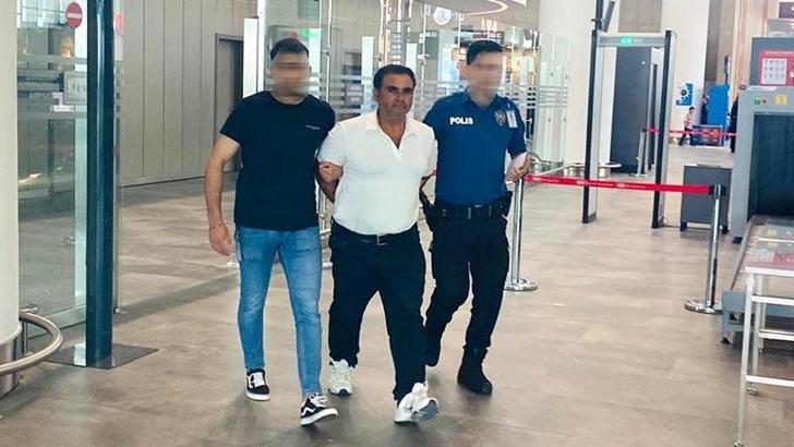 Interpol'ün aradığı firari, pasaport kontrolünde yakalandı