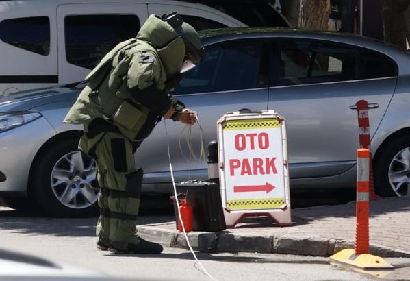 Şüpheli çantadan klavye çıktı
