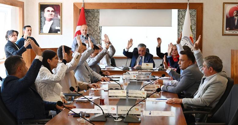 Kemer Belediyesi'nde mayıs meclisi