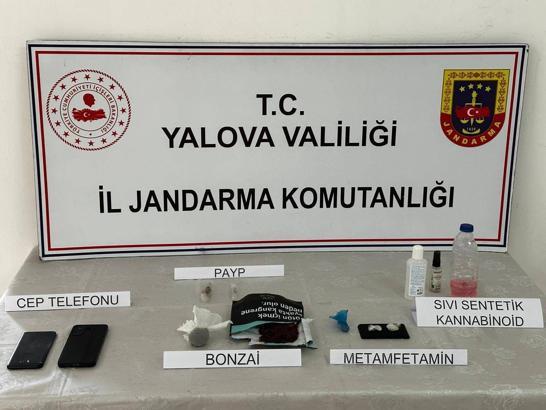 Yalova'da uyuşturucu operasyonunda gözaltına alınan 4 kişiden 2'si tutuklandı