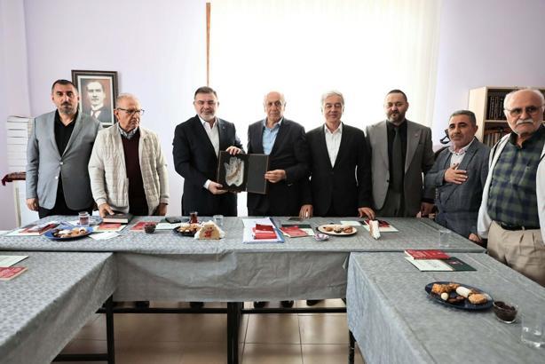 'Biz, ayrımcılığa değil, birliğe; ötekileştirmeye değil, kucaklaşmaya talibiz'