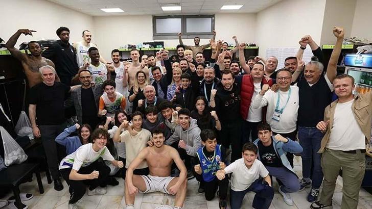 Merkezefendi’den tarihi galibiyet, Fenerbahçe'nin 21 maçlık kazanma serisine son verdiler