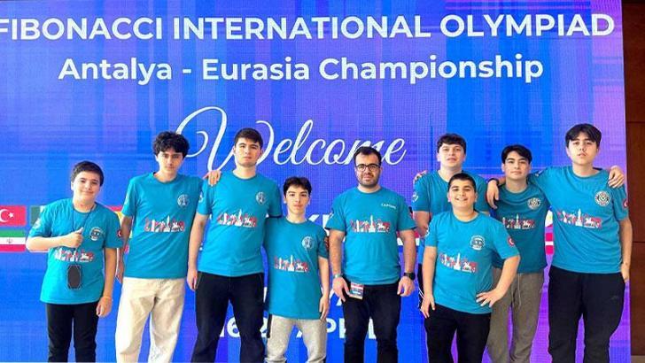 Özel Ege Lisesi öğrencileri robotikte dünya sahnesinde’