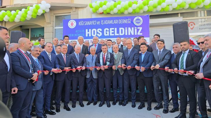 İstanbul - Cumhurbaşkanı Yardımcısı Cevdet Yılmaz: Terör halkın da demokrasinin de düşmanıdır