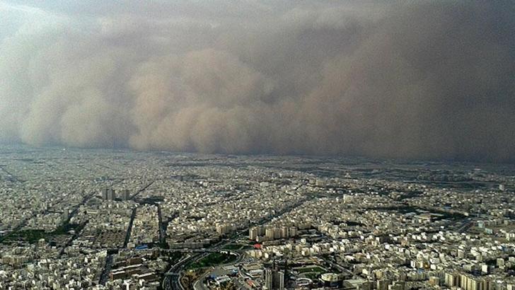 İran’da kum fırtınası
