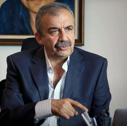 Sırrı Süreyya Önder, rol aldığı filmi izleyemedi