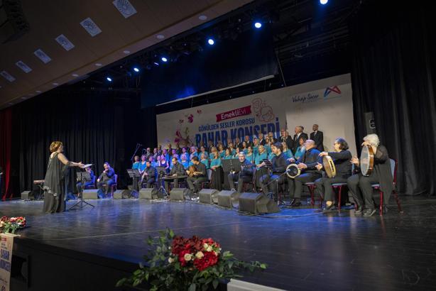 Gönülden Sesler Korosu’ndan müziği ziyafeti