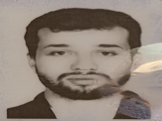 Kamyonun altına giren otomobilin sürücüsü kurtarılamadı