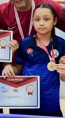 Masa Tenisi Küçükler Grup Müsabakaları'nda Adanalı sporcu şampiyon oldu