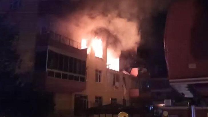 Konya’da bir binanın 3’üncü katında patlama ve ardından yangın: 12 yaralı