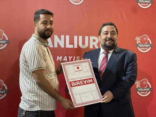 Şanlıurfa'da 500'ü aşkın aile, teslim töreninde evlerine kavuştu