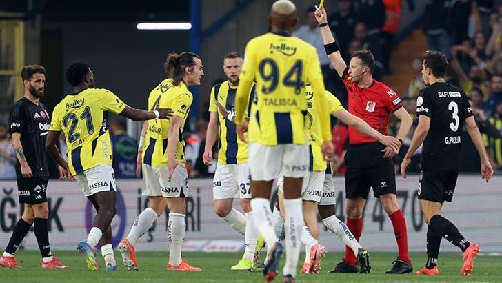 Derbi kazanamayan Fenerbahçe ve Mourinho şampiyonluk yarışına havlu attı