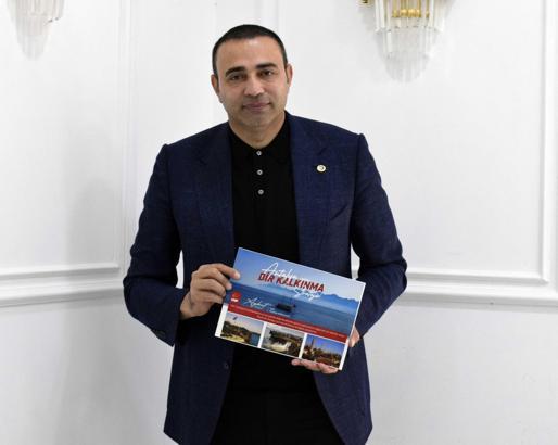 CHP'li Kaya'dan 'Antalya için Kalkınma Stratejisi' raporu