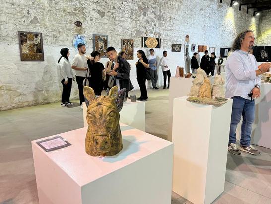 Özel öğrencilerin atık malzemelerden ürettiği eserler sergilendi