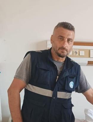 Devrilen tankerin altında kalan sürücü hayatını kaybetti