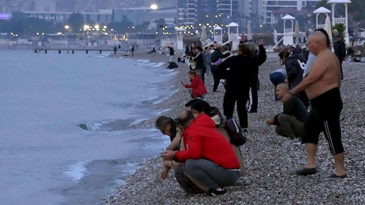 Antalya’da Hıdırellez coşkusu; dilekler denizle buluştu / Ek fotoğraflar