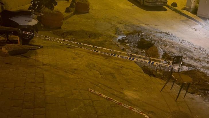 İstanbul  - Beyoğlu'nda kazı çalışması sonrası elektrik kesintisi: Mahalleli tepki gösterdi