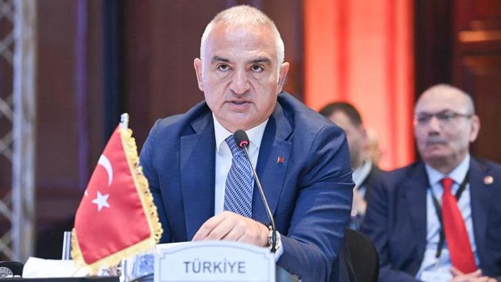 D-8 ülkeleri turizm bakanları Kahire’de bir araya geldi