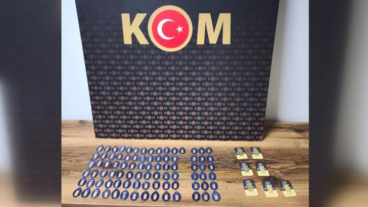 Kuyumcuya 23 sahte gram altın sattı, 74 sahte altınla yakalandı