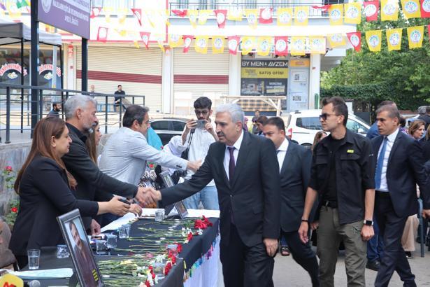 AK Parti Diyarbakır İl Başkanı Ömer İler’den, Önder için DEM Parti’ye taziye ziyareti