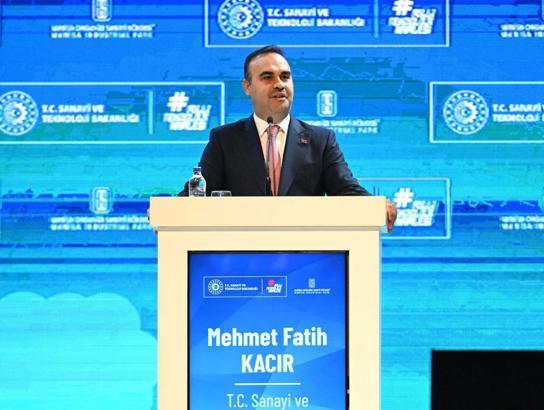 Bakan Kacır: Türkiye, Çin'den sonra en fazla ürünü rekabetçi şekilde en çok ülkeye ihraç edebilen ülkedir