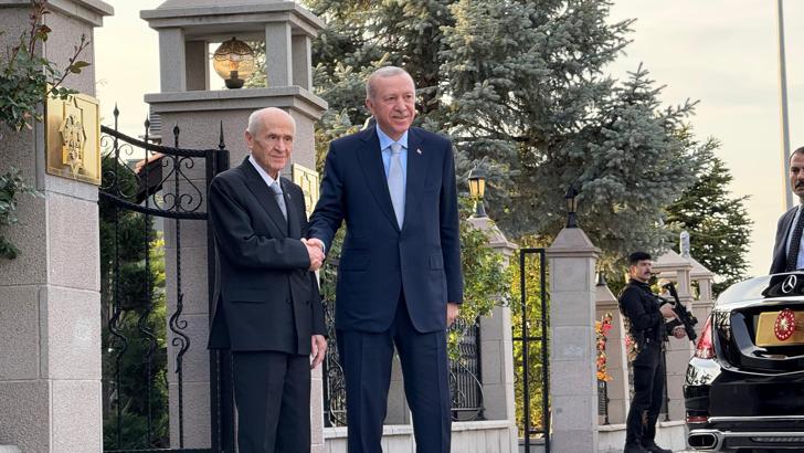 Cumhurbaşkanı Erdoğan ve Bahçeli bir araya geldi (2)