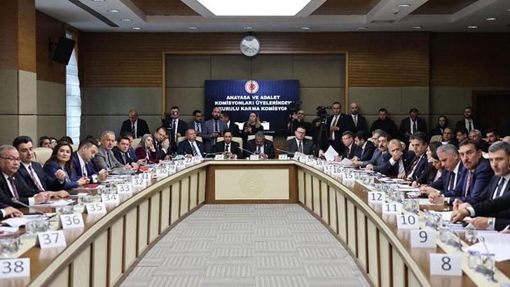 Karma Komisyon'da, HSK'ya üye seçimi için 15 aday belirlendi