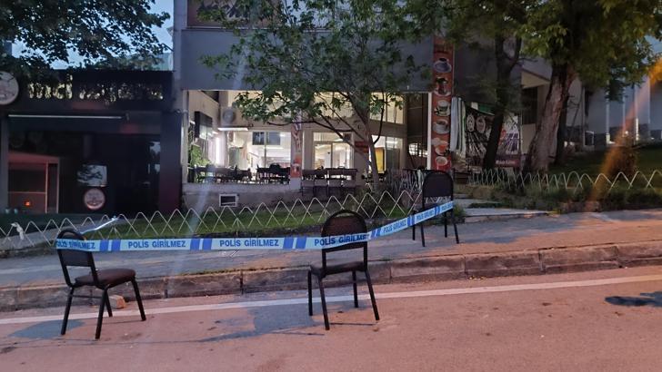 Motosikletle gelip, kıraathaneye kurşun yağdırdı