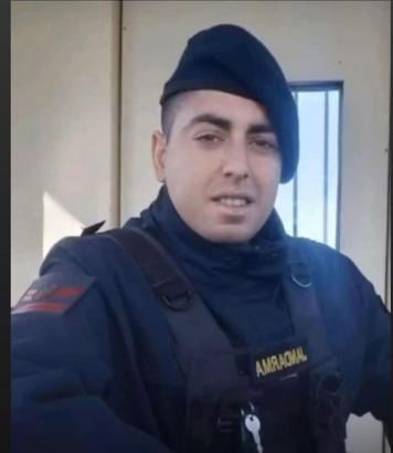 Lenf kanseriyle mücadele eden uzman çavuş hayatını kaybetti