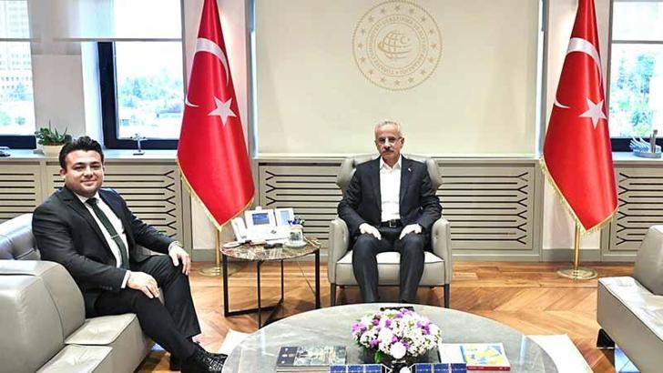 Bakan Uraloğlu: Çocuklarımızı dijital dünyanın risklerinden korumak için çalışıyoruz