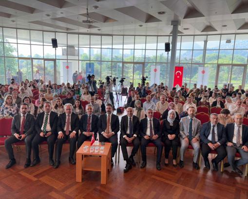 Bursa'da 377 eğitimciye dezenformasyonla mücadele eğitimi verildi