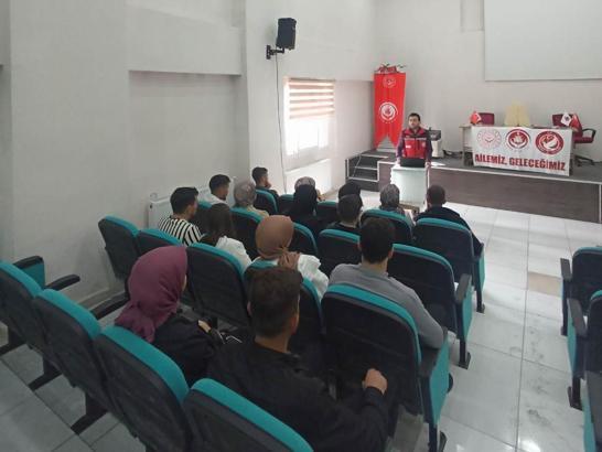 Hatay’da gençlere evlilik öncesi eğitimi verildi