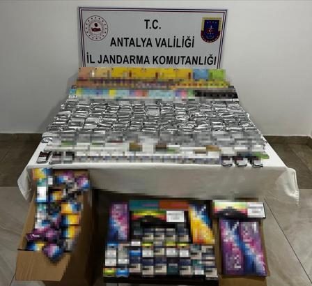 Manavgat'ta kaçakçılık operasyonu