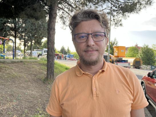 Kocaeli’de, tadilat sırasında okulun çatısında çıkan yangın söndürüldü (2)