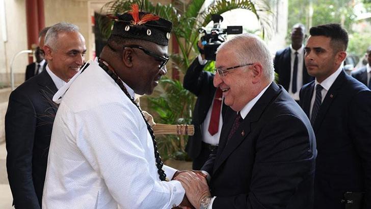 Bakan Güler, Kamerun'da temaslarına devam ediyor