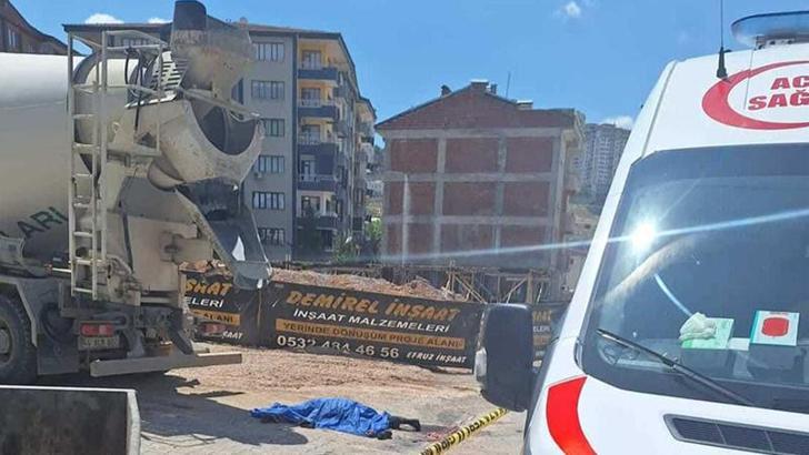 Beton mikserinin çarptığı yaya öldü