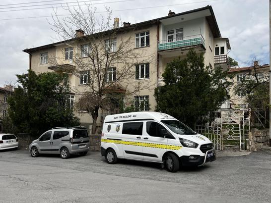 Miras tartışmasında babasını bıçaklayıp öldürdü