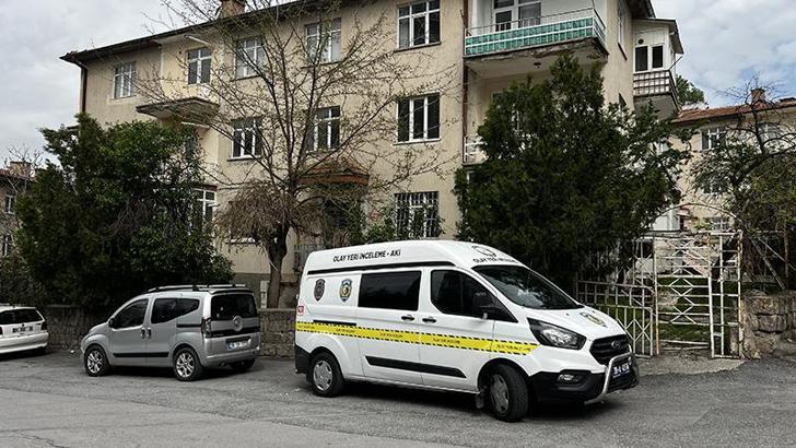 Miras tartışmasında babasını bıçaklayıp öldürdü