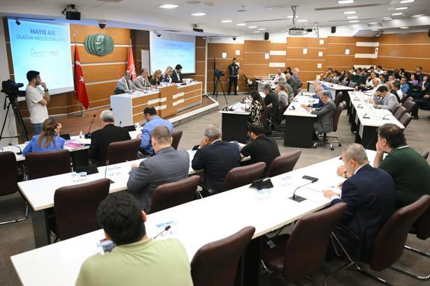 Bornova'da kesin hesaba meclis onayı